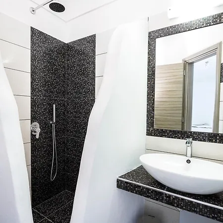 Iliovasilema Santorini 3*