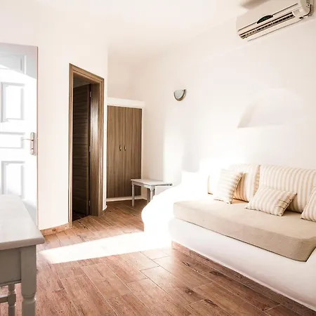 إليوفاسيليما سانتوريني Akrotírion