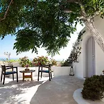 Iliovasilema Santorini 3*
