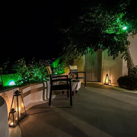 Hotel Iliovasilema Santorini