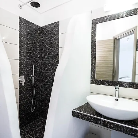 Iliovasilema Santorini 3*