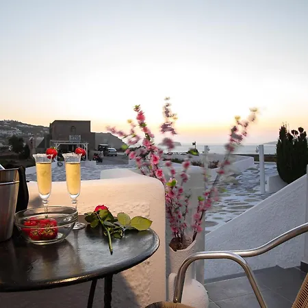 Iliovasilema Santorini Hotell