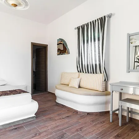 Hotel Iliovasilema Santorini