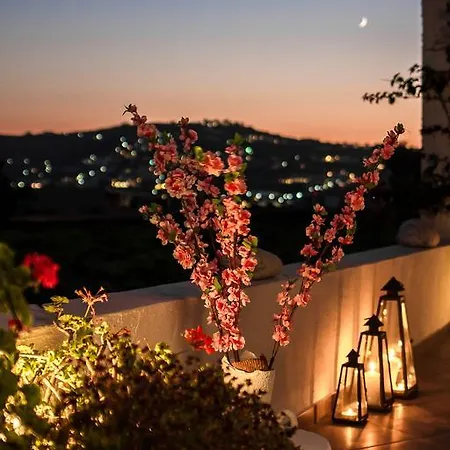 Iliovasilema Santorini 3* Akrotiri (Santorini)