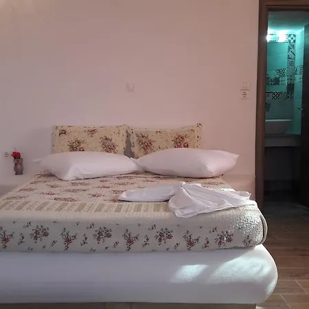 Iliovasilema Santorini 3*