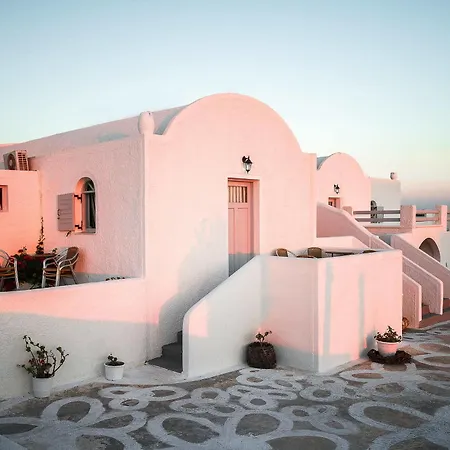 Hotel Iliovasilema Santorini