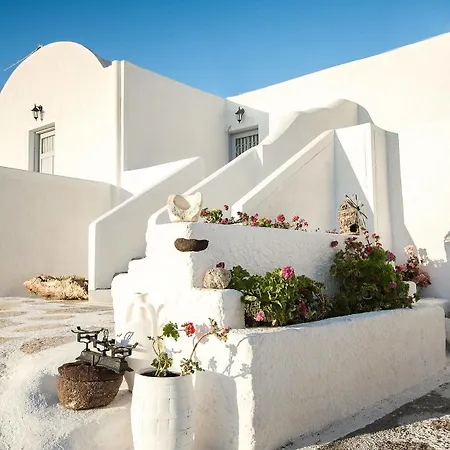 Iliovasilema Santorini Hotell 3*