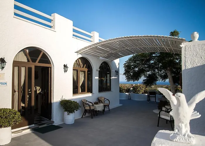 Iliovasilema Santorini 3* Akrotírion