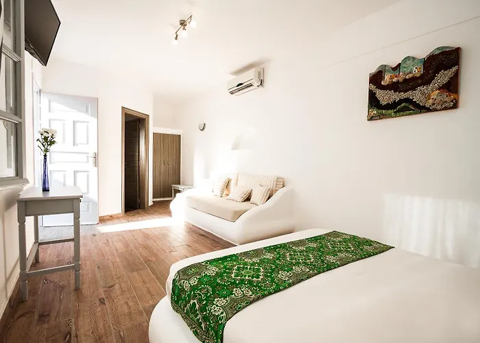 Iliovasilema Santorini