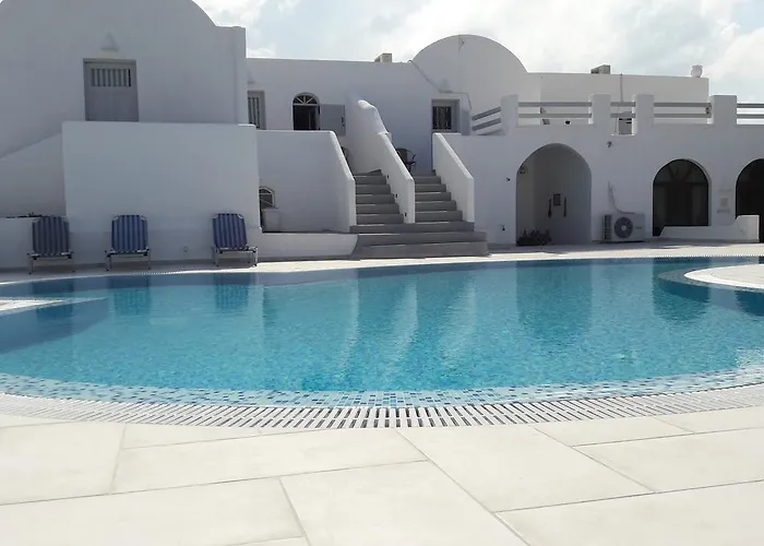 Iliovasilema Santorini Ακρωτήρι