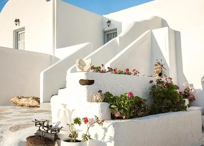 Iliovasilema Santorini 호텔 3*