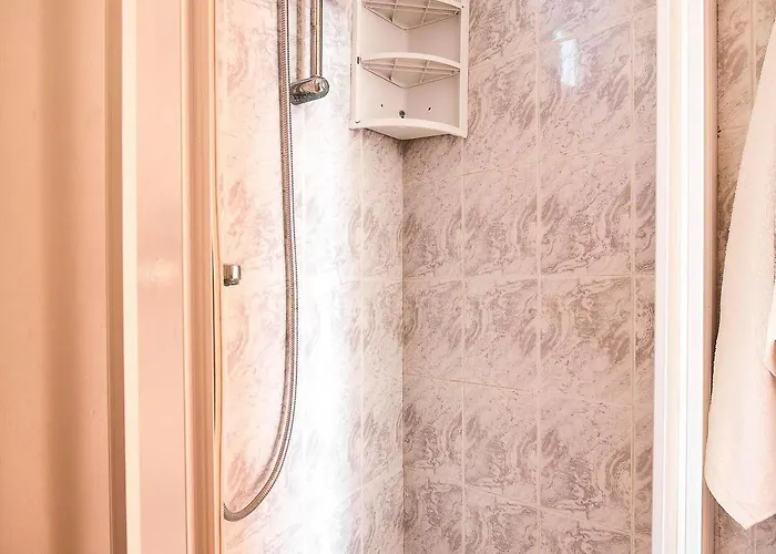 Hotel Iliovasilema Santorini 3*